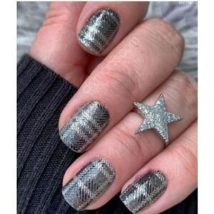 Plaid Reputation nail strip-Color Street